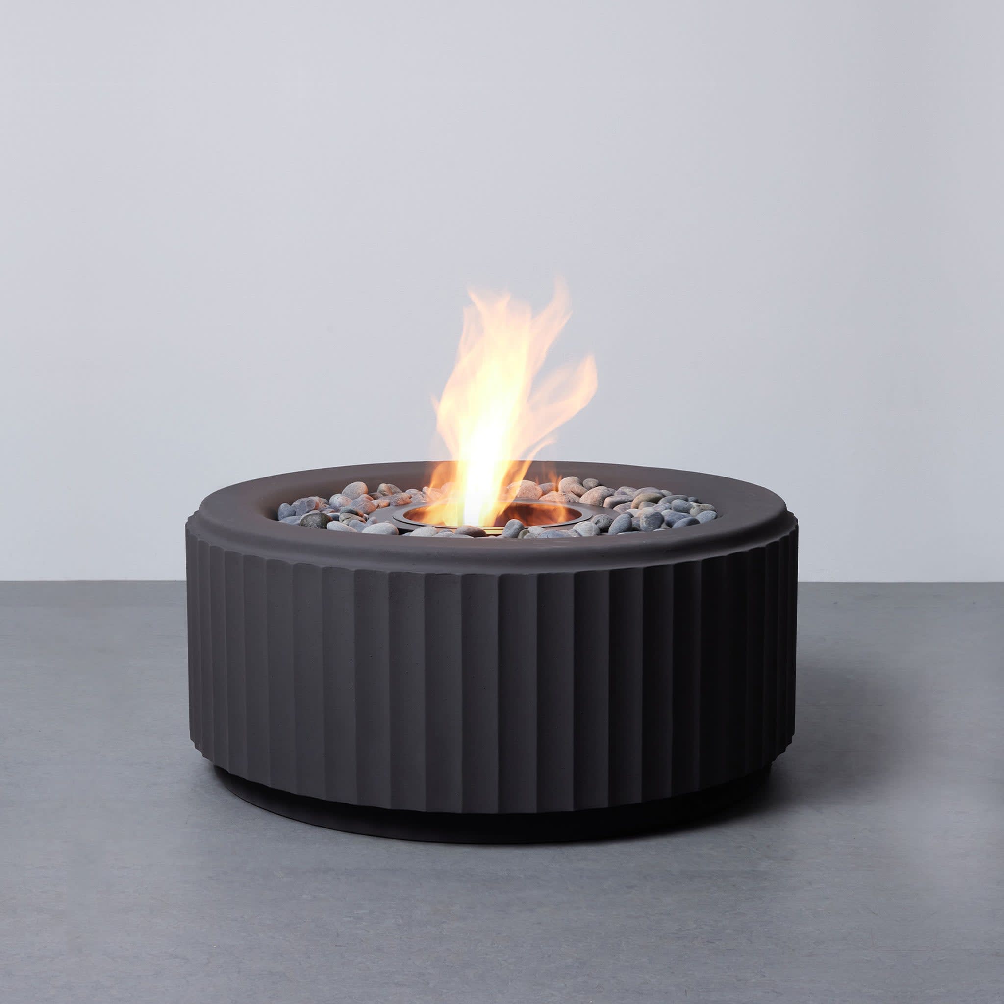 Amani Bio-Ethanol Fire Pit | Bio-E Series Solo Stove