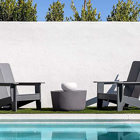 1903 Adirondack Chairs by TerraFlame Solo Stove