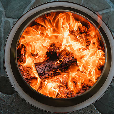 Yukon Classic Fire Pit Fire Ice Bundle Solo Stove