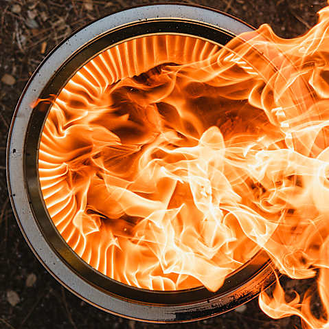 新品未使用 BONFIRE GO OUTSIDE BGO SOLOL Solo Stove® bonfire and Stand | Shop.Deere.com