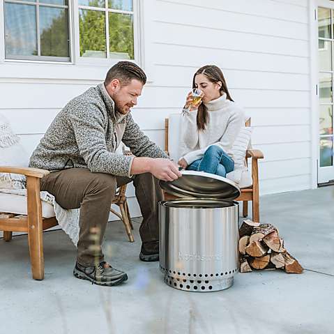 Ranger Essential Bundle: Fire Pit, Lid, Stand Solo Stove