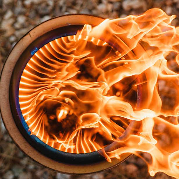 【Solo Stove】Bonfire Amazon.com : Solo Stove Bonfire 2.0 with Stand, 19.5 Inch