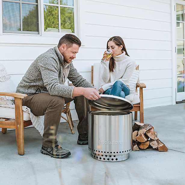 Ranger Essential Bundle: Fire Pit, Lid, Stand Solo Stove