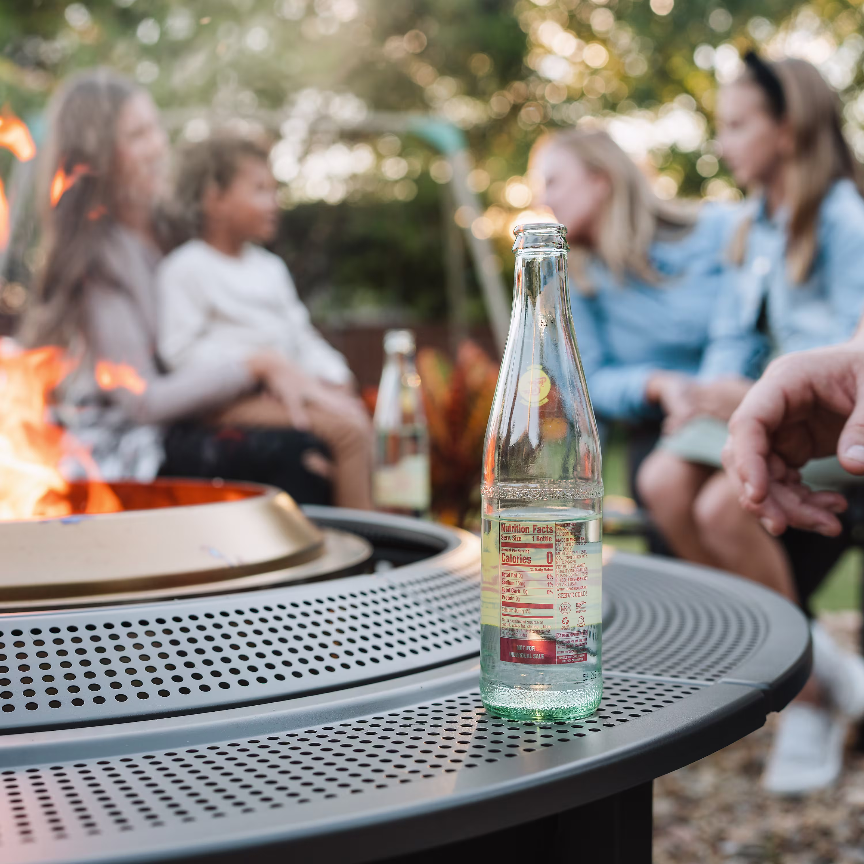 Summit 19.5'' Fire Pit + Surround Bundle
