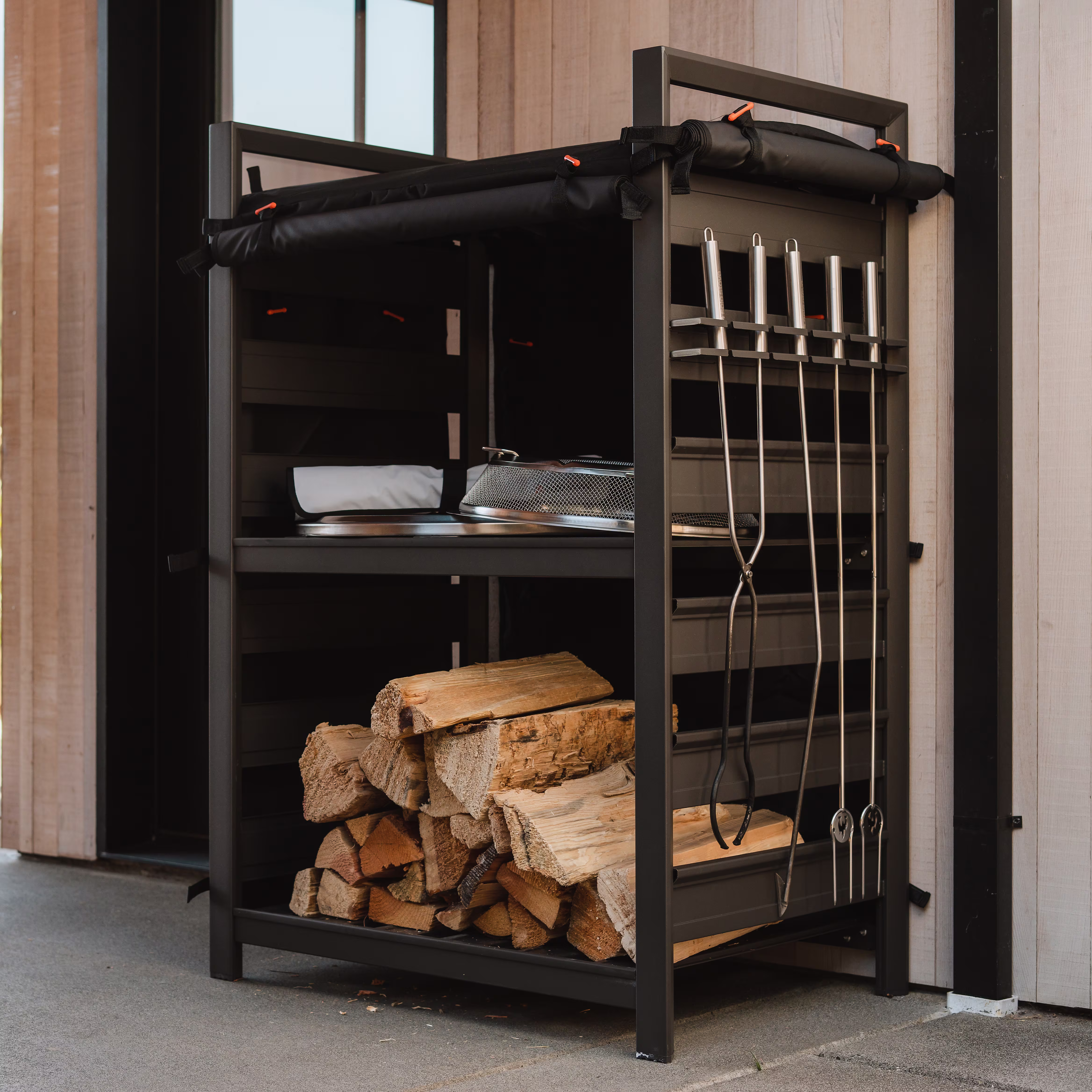 Station Storage System