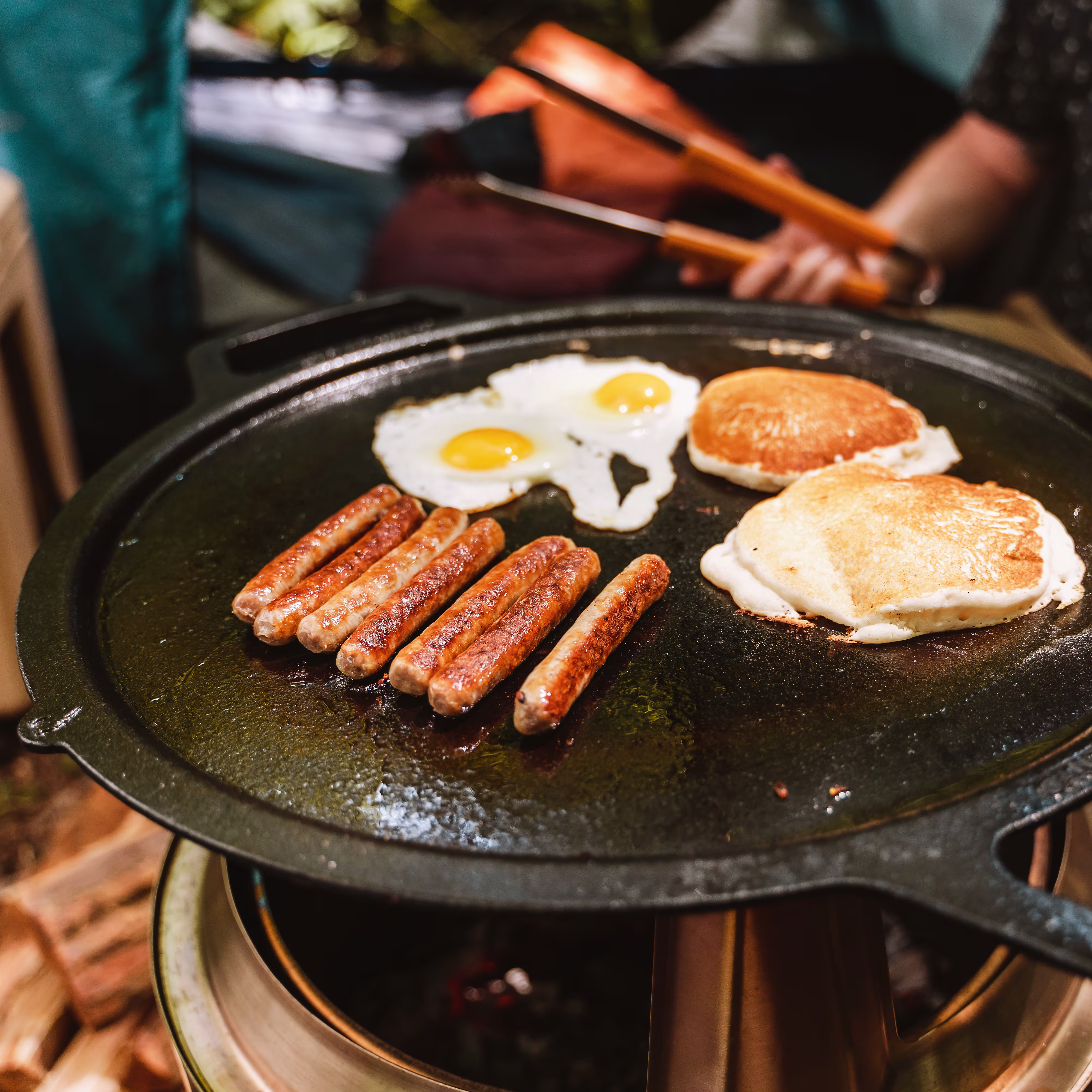 Bonfire 19.5" Cast Iron Griddle Top + Hub