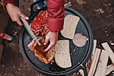 30" Fire Pit Cast Iron Griddle Top + Hub