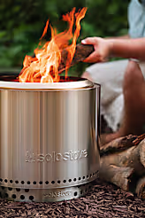 Bonfire 19.5" Fire Pit + Torches Bundle