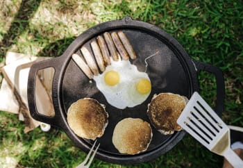 COOK TOPS Griddle Ran Yuk Lifestyle 051922 22