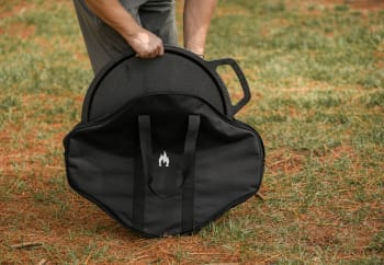 Cook Tops Carry Case Lifestyle 081821 32