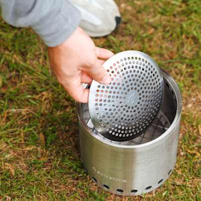 ACCESSORIES Camp Stove Pellet Adapter Lifestyle 04 05