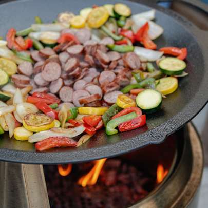 Ranger Cast Iron Wok Top + Hub