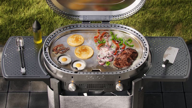Introducing the Steelfire™ 30 Stainless Outdoor Griddle from Solo Stove 