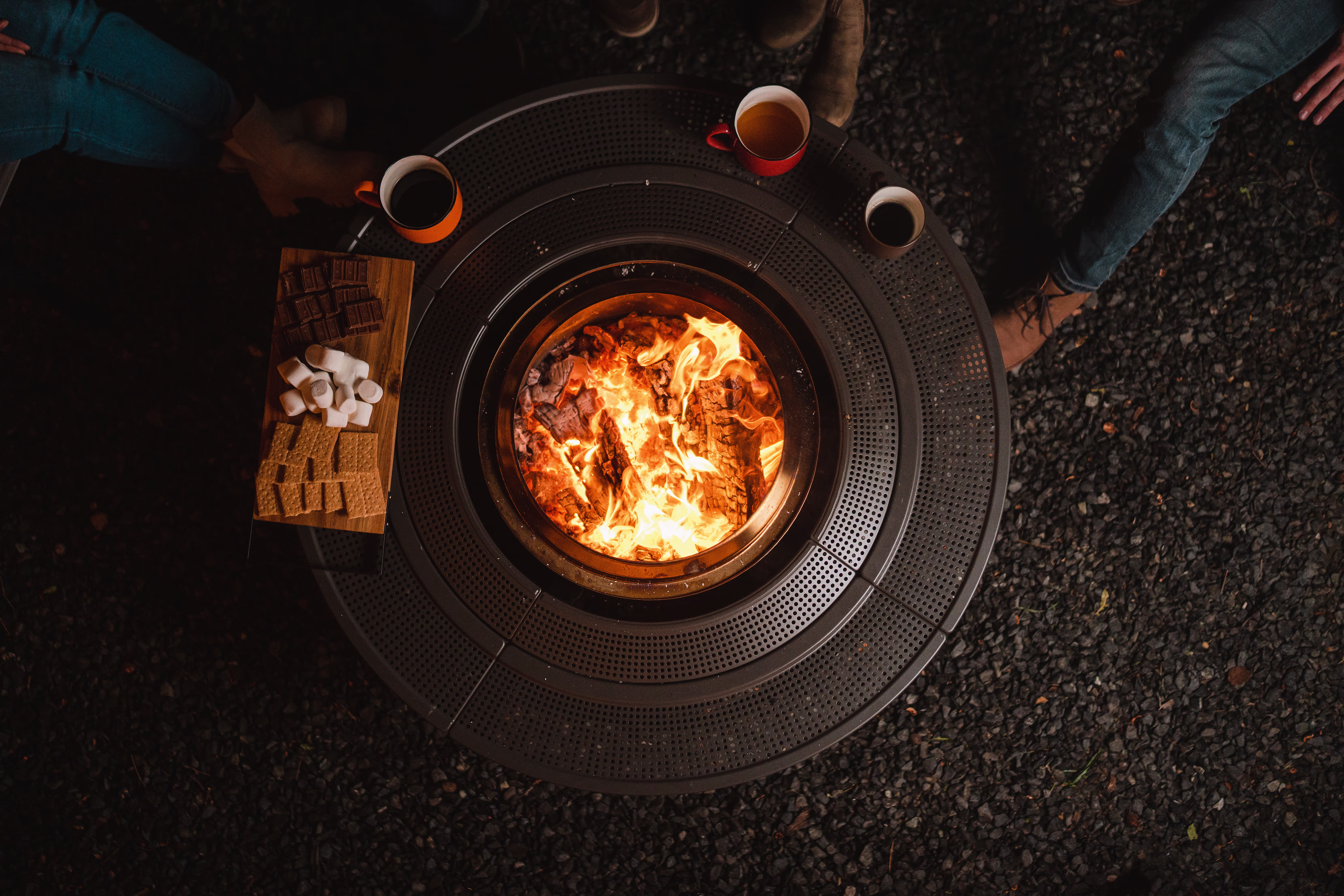 Bonfire 19.5" Fire Pit + Surround Bundle