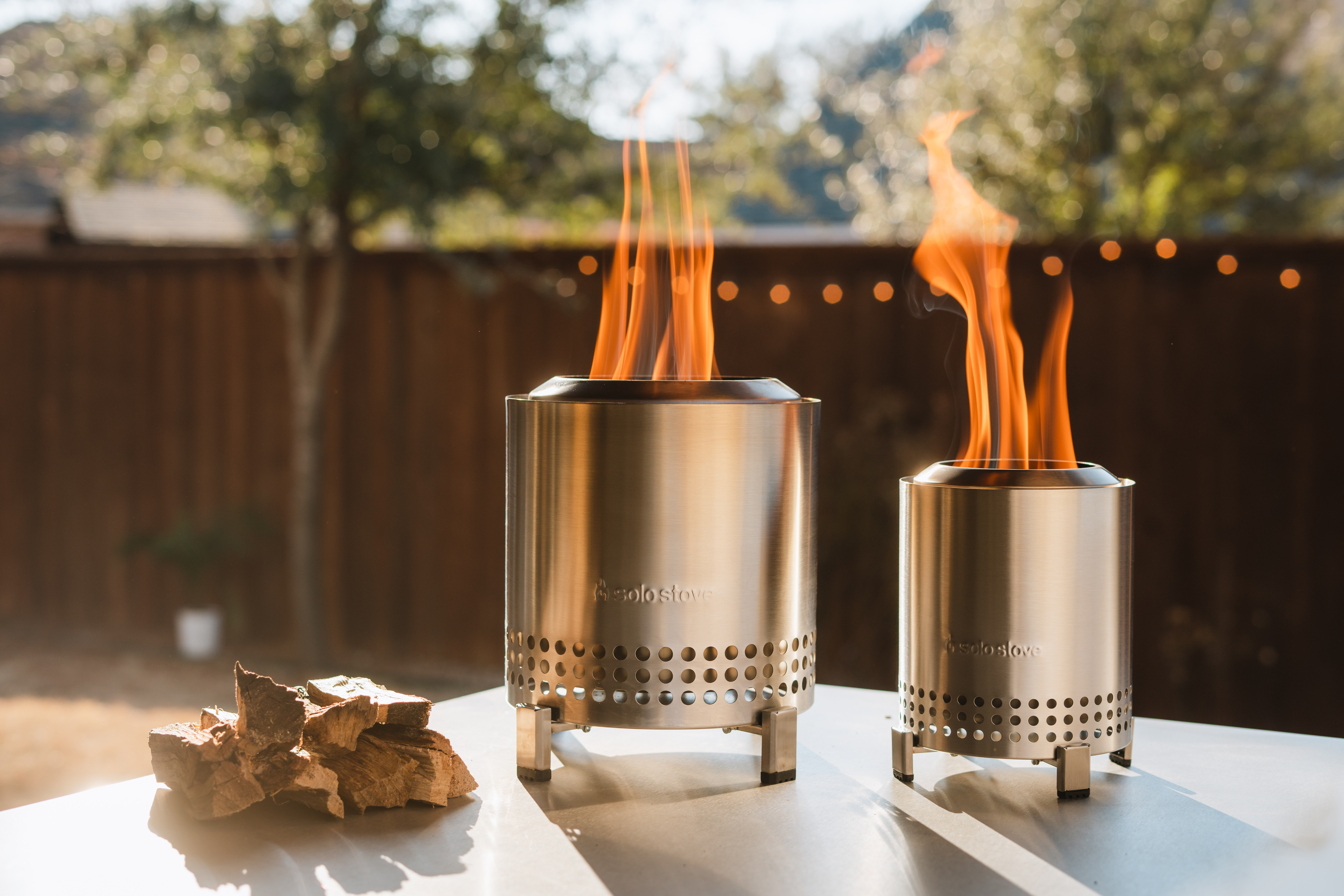Mesa: The Dual-Fuel Tabletop Fire Pit Solo Stove