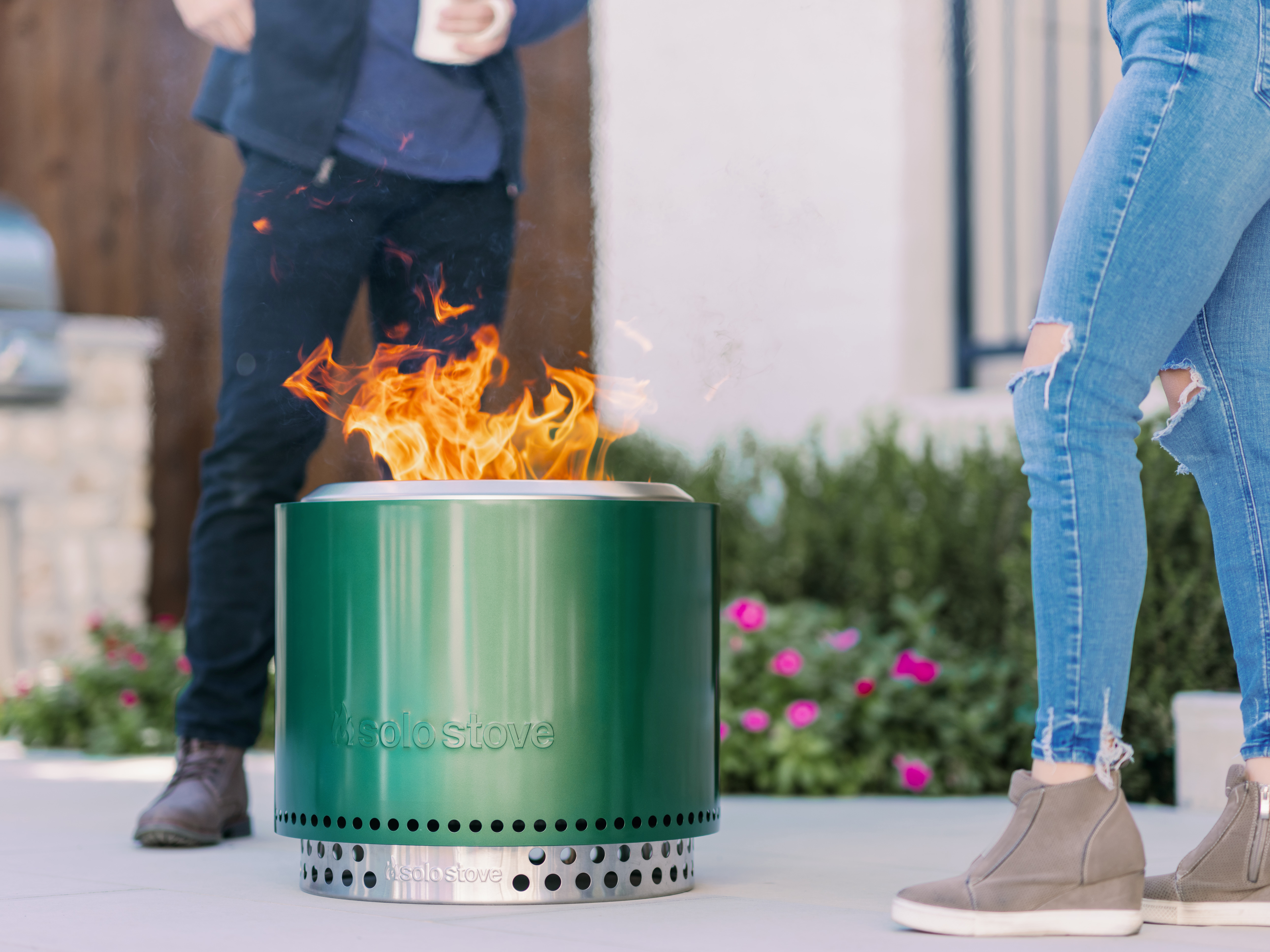 Bonfire Essential Smokeless Fire Pit Bundle 2.0 - Portable